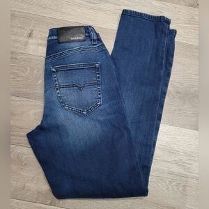 Diesel Ladies Belthy Regular Slim Straight Low Waist Denim Jean Classic Casual